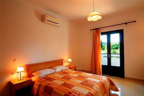 Fotini Apartments Palekastro Ngoại thất bức ảnh